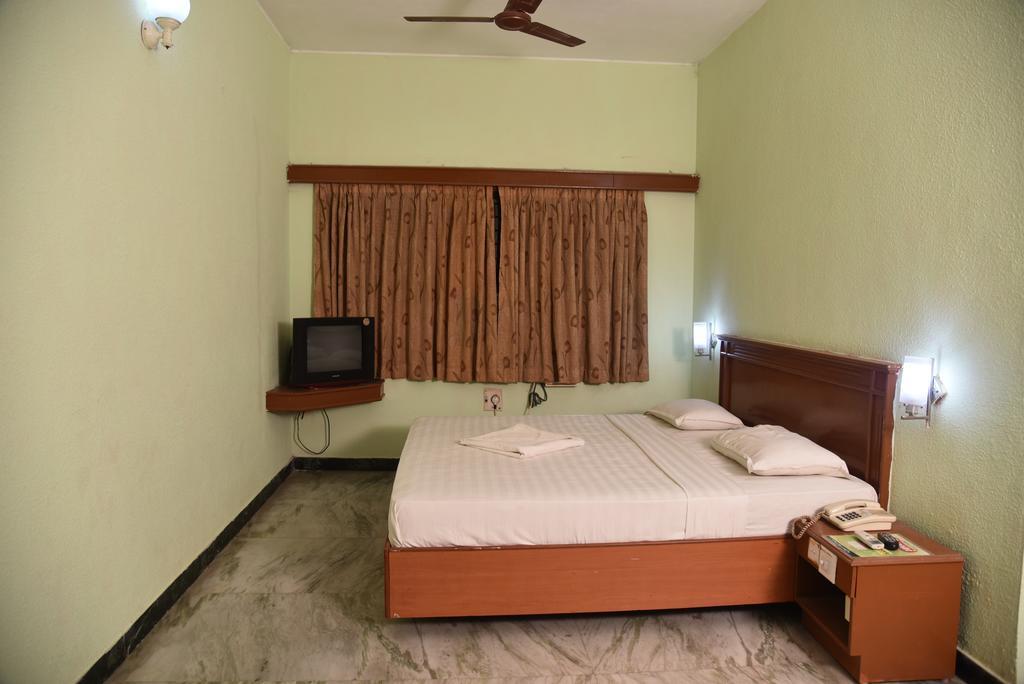 Hotel Green Park Kumbakonam Quarto foto